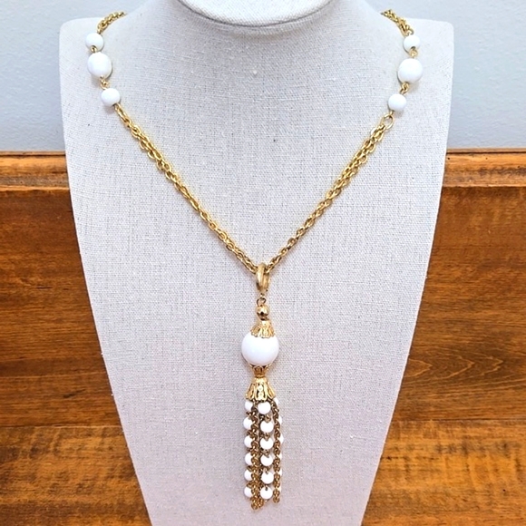 Vintage Gold & White Double Chain Beaded Tassel Necklace - Picture 1 of 6